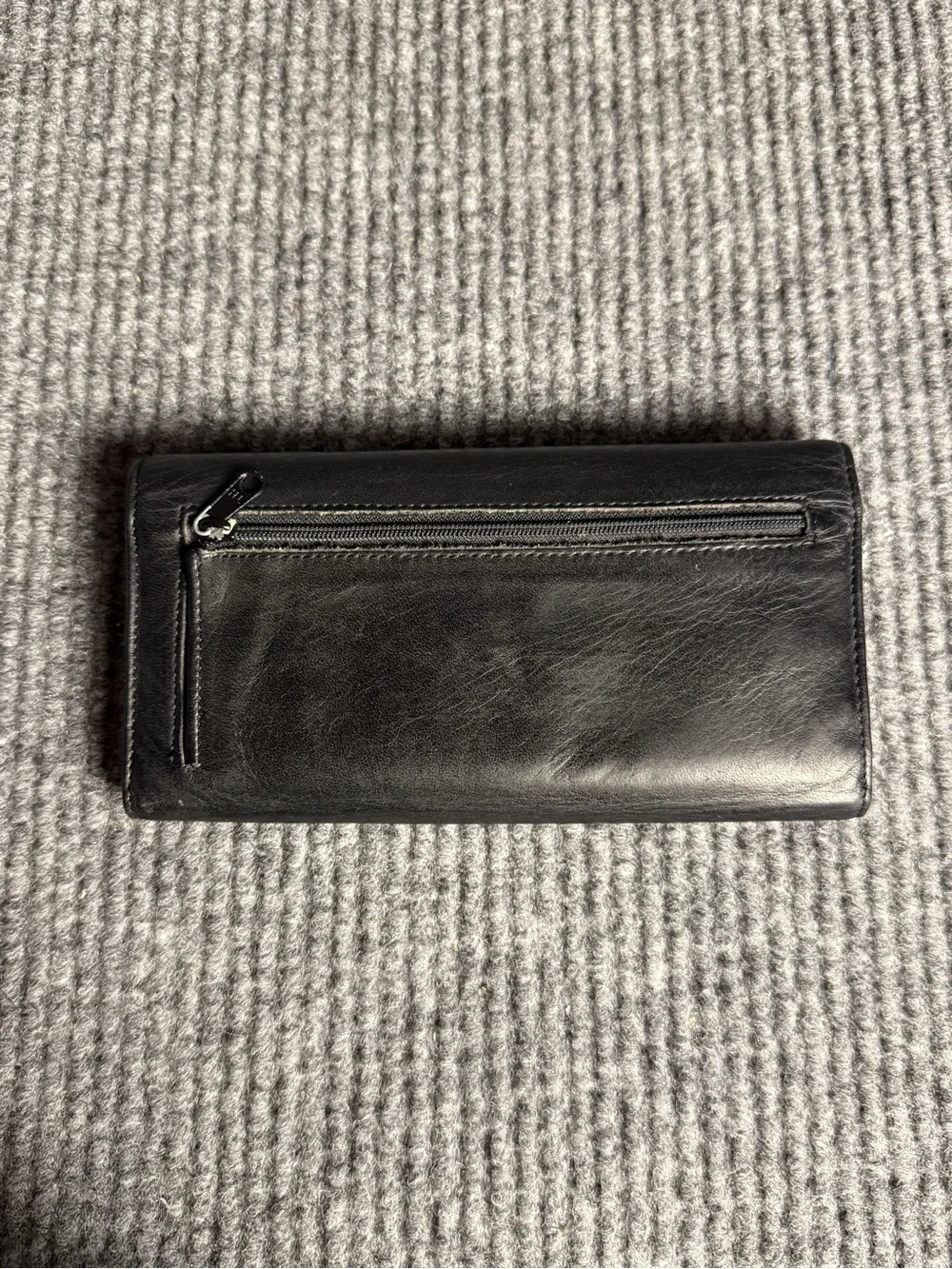 VINTAGE Genuine Black Leather Flap Tri-Fold Continental Wallet